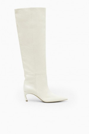 Botas COS Pointed-toe Cuero Knee-high Mujer Blancos | 92634FYED