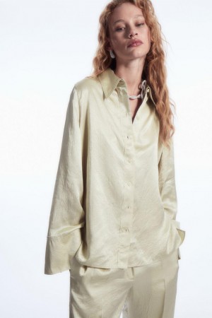 Camisa COS Anchos-sleeve Crinkled-satin Mujer Creme | 74835LENZ