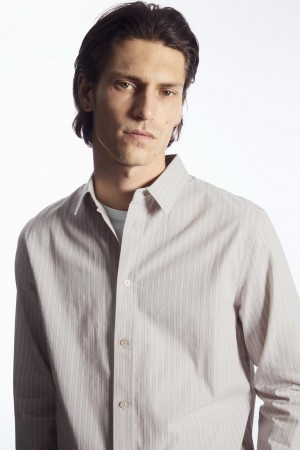 Camisa COS Relaxed-fit Poplin Hombre Beige | 12674CTQM