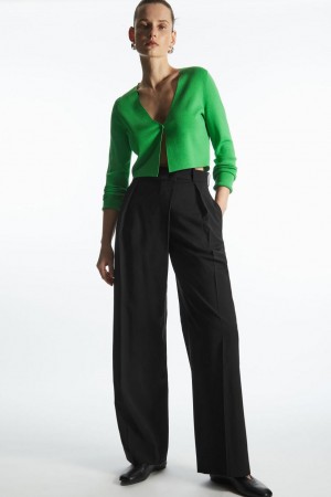 Cárdigan COS Minimal Cropped V-neck Mujer Verdes Claro | 04628XMDL