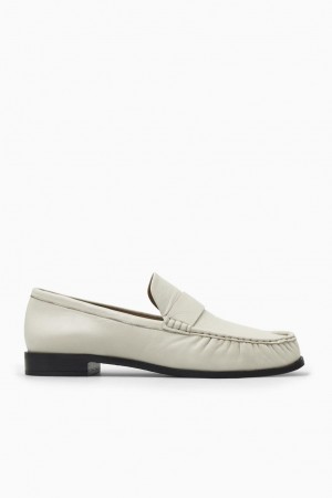 Mocasines COS Cuero Mujer Blancos | 49752NKEW