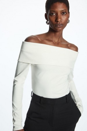 Top COS Off-the-shoulder Long-sleeved Mujer Blancos | 71543XTEF