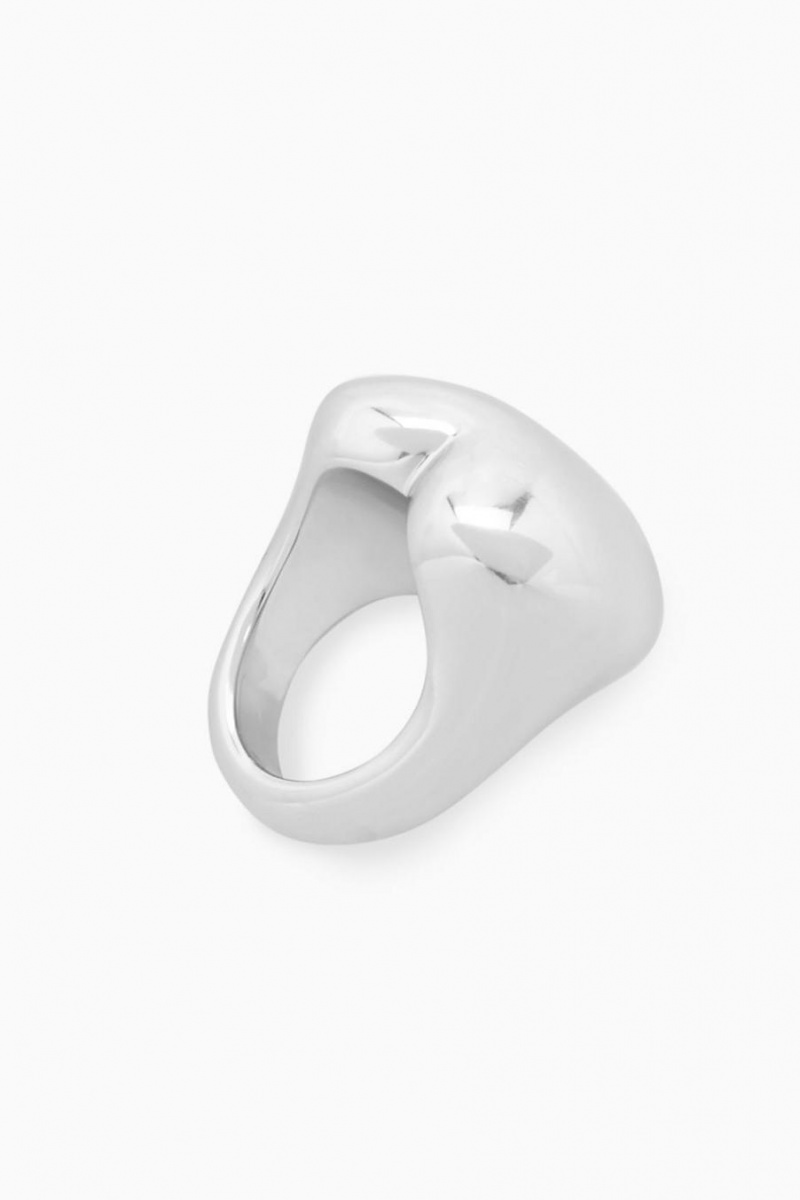 Anillo COS Heart Signet Mujer Plateados | 32487DMHY