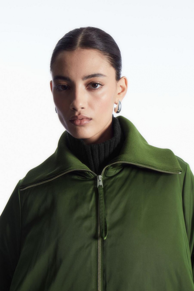 Chamarra COS Acanalado-collar Puffer Mujer Verdes Oscuro | 62415OWFN