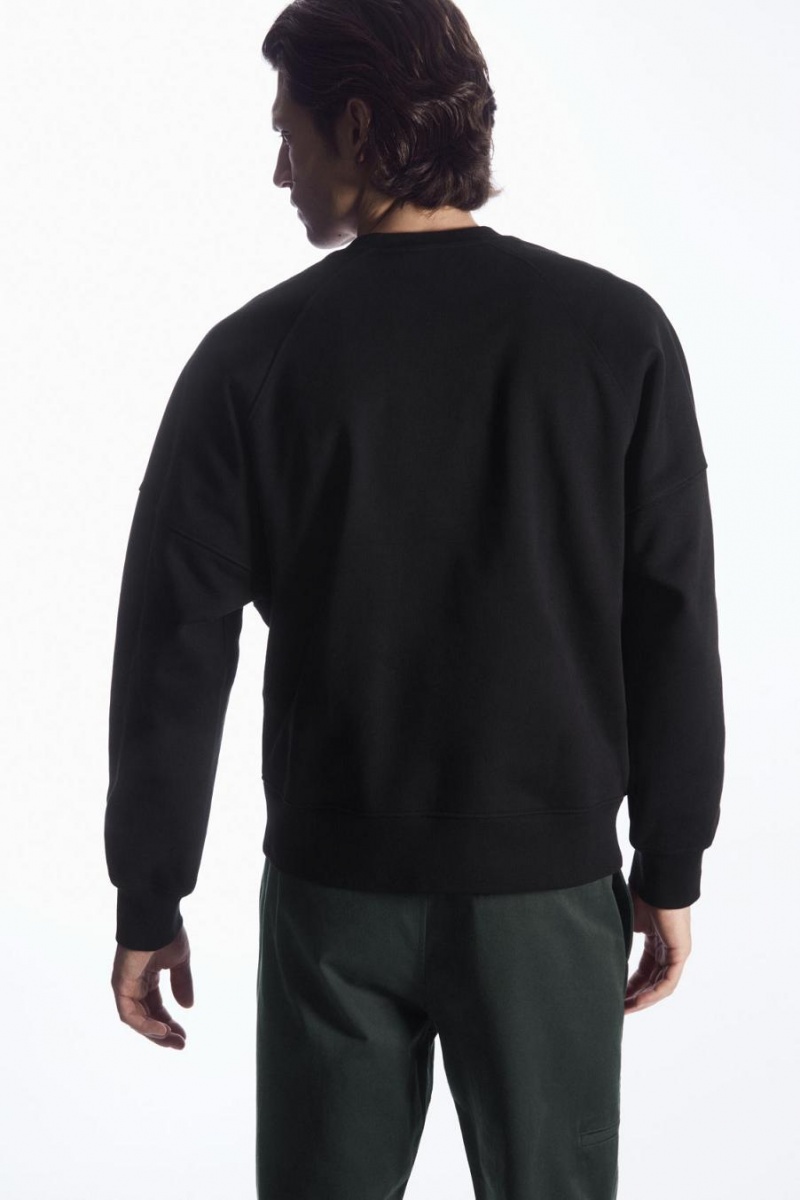 Sudadera COS Oversized Exposed-seam Hombre Negros | 01386EOCF