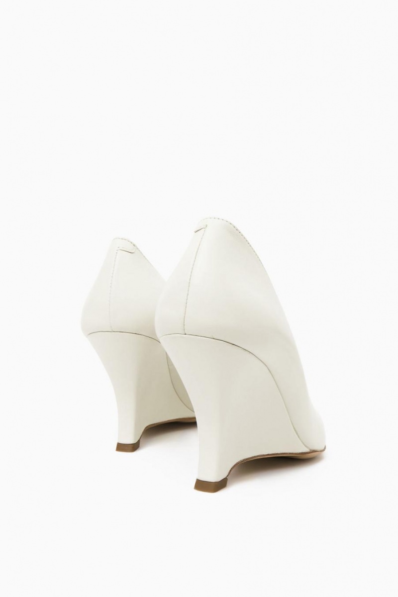 Tacones COS Pointed Cuero Wedge Mujer Creme | 19583LFEV