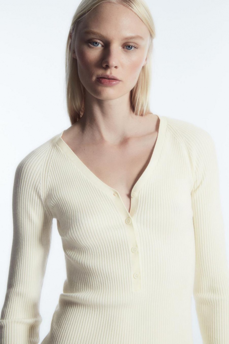 Top COS V-neck Acanalado Lana Henley Mujer Creme | 19842EFLV