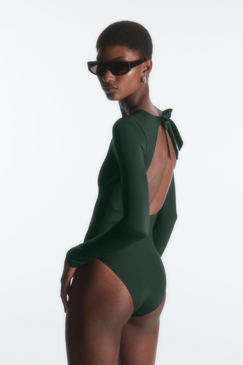 Trajes De Baño COS Open-back Long-sleeved Swimsuit Mujer Verdes Oscuro | 92016QCVD