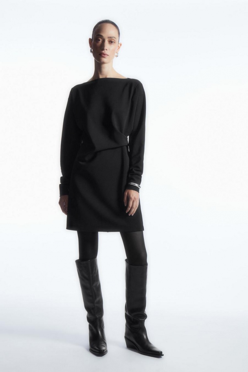 Vestido COS Long-sleeved Asymmetric Mini Mujer Negros | 36271XEUT